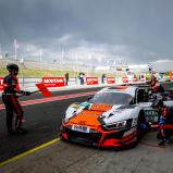 #32 / Team WRT / Audi R8 LMS / Charles Weerts / Dries Vanthoor